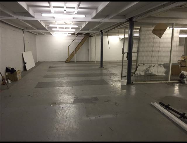 800M² FACTORY TO LET IN PAROW CENTRAL